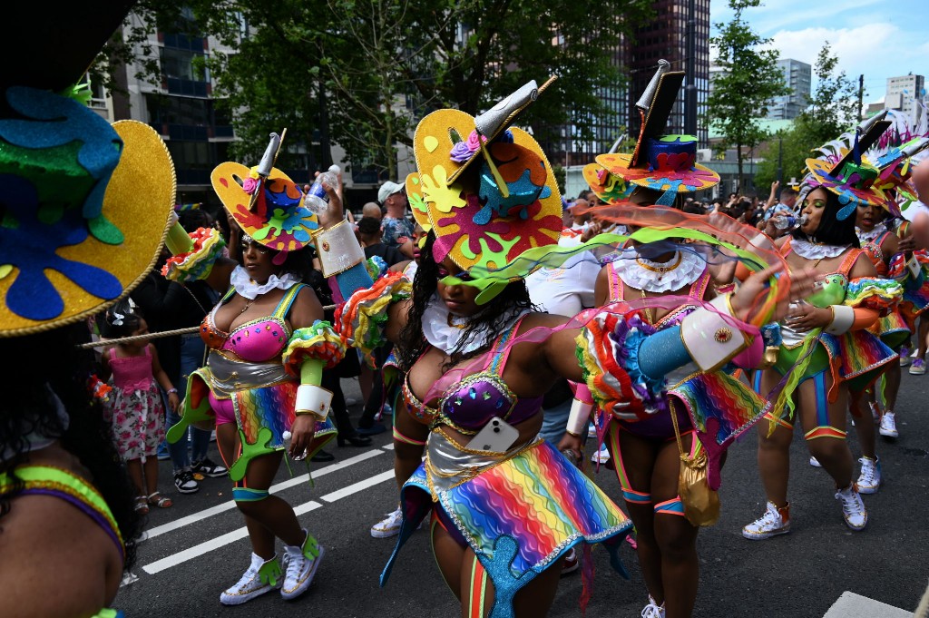 ../Images/Zomercarnaval 2024 354.jpg